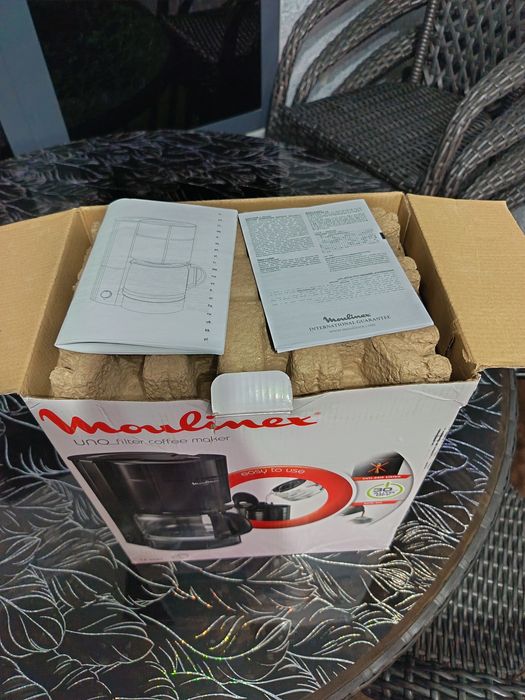 Кофеварка на 12 чашку