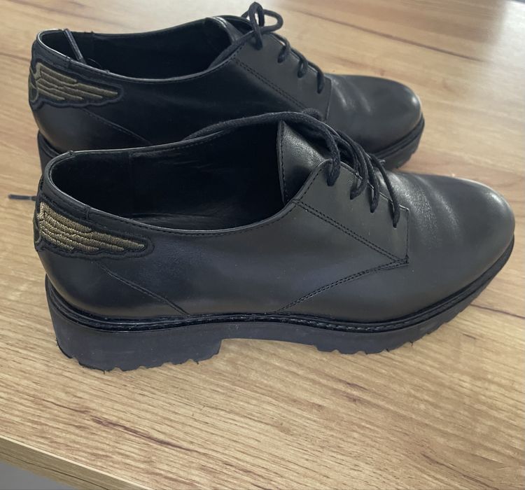 Дамски кожени обувки