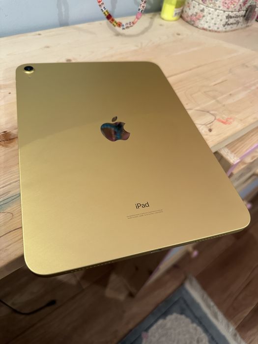 iPad 10.9 4/64 GB wi-fi