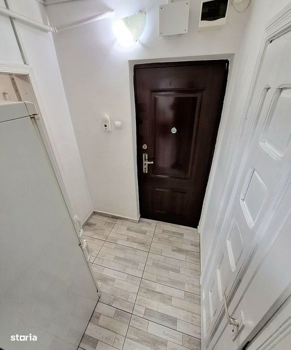 Apartament 2 camere, Craiovița Nouă,centrală termică,mobilat și utilat
