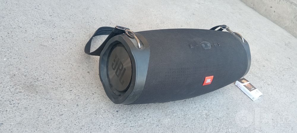 Блютуз   калонка   JBL