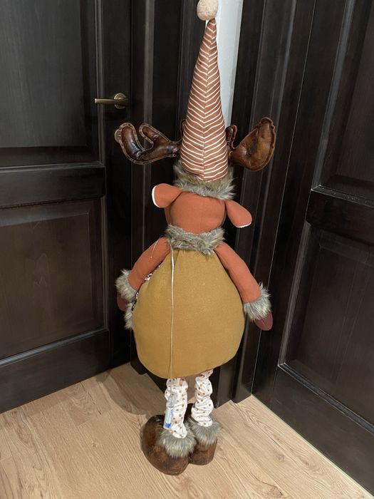 Decoratiune - ren pluș