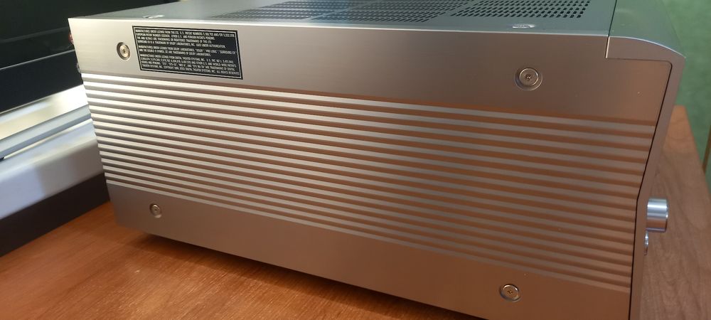 Продам Yamaha dsp Z9