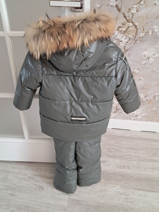 Продам зимние комбинезоны