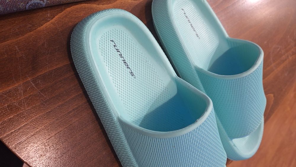 Чехли Runners ...