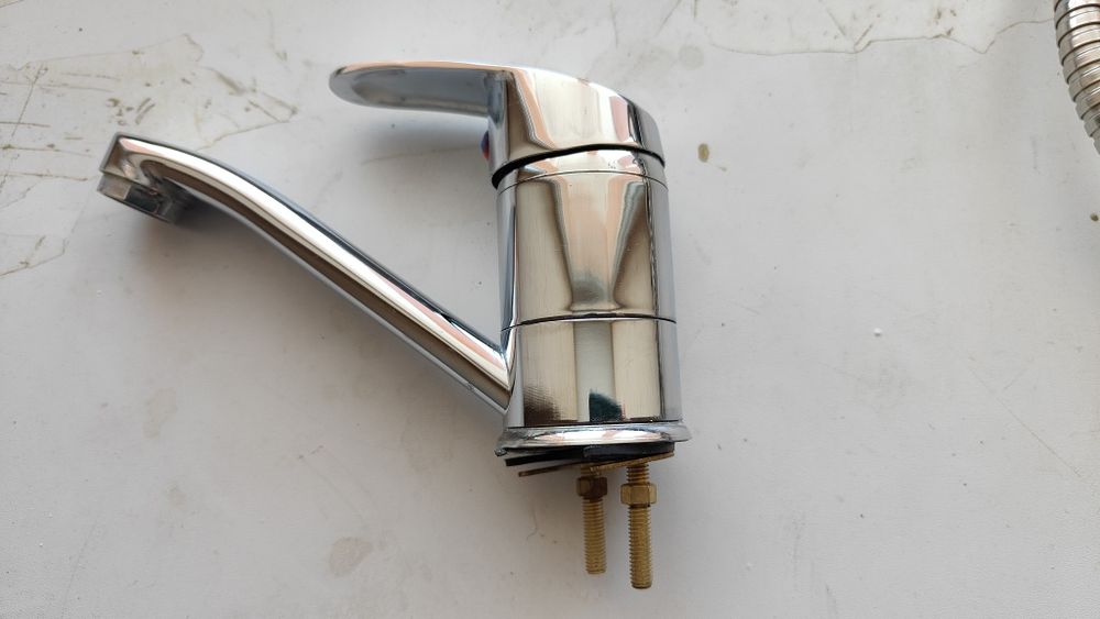 Смеситель Смеситель