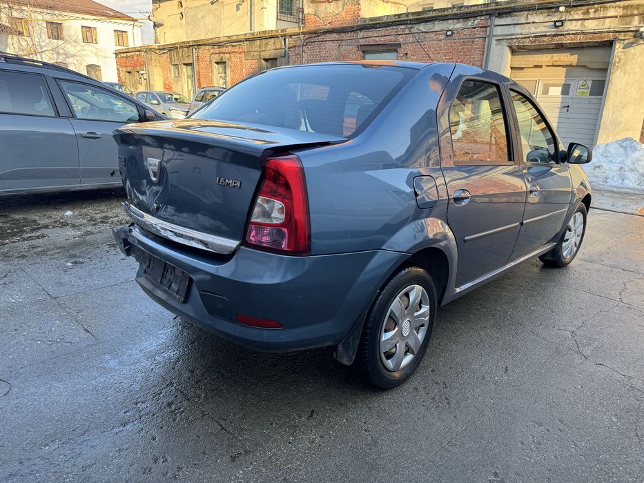 Logan avariat spate Functional