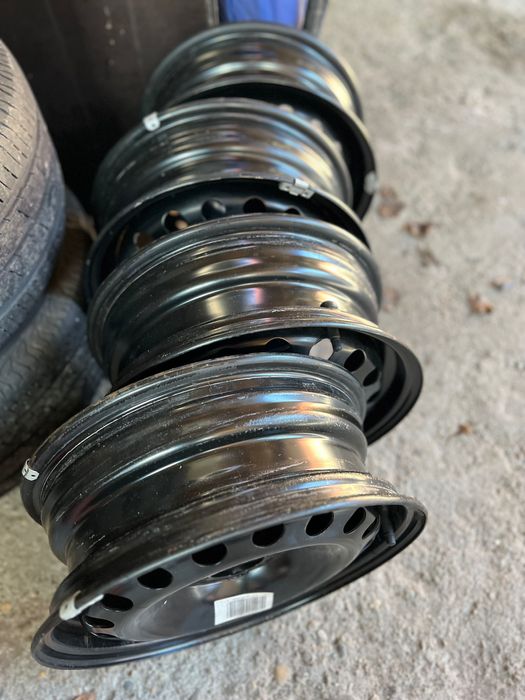 Jante Volkswagen 4x100 R14 stare foarte buna