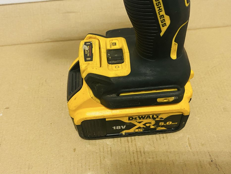 Filetanta Dewalt DCD800