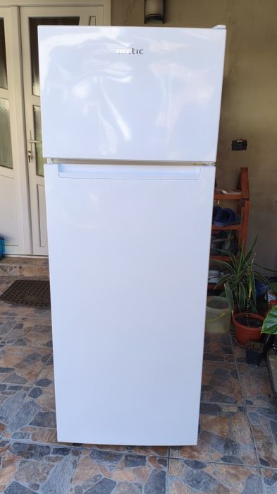 Frigider Congelator Arctic