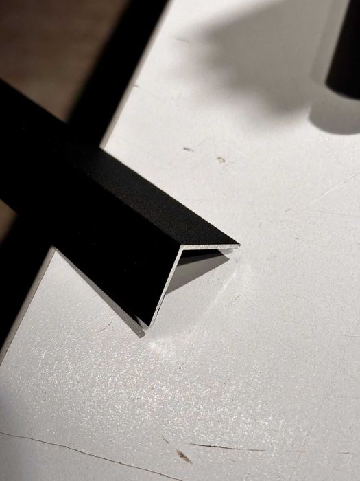 Уголок алюминиевый декоративный, наружный ,внутренний разных размеров