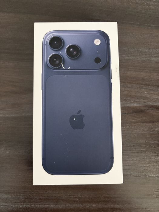 Продается iPhone 17pro 256