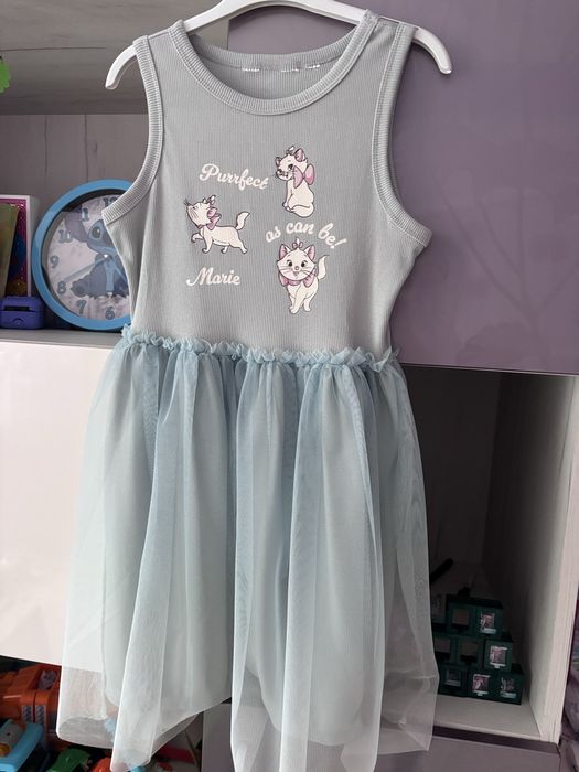 Детски рокли и жилетка