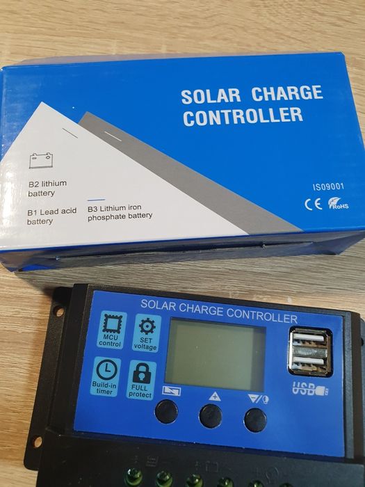 Контролер регулатор за соларни панели 12V-24V 30А