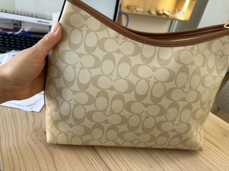 Сумка COACH в фирменном принте