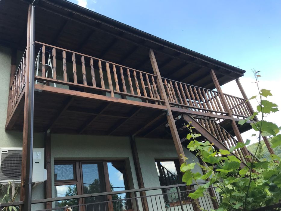 Дървени Парапети