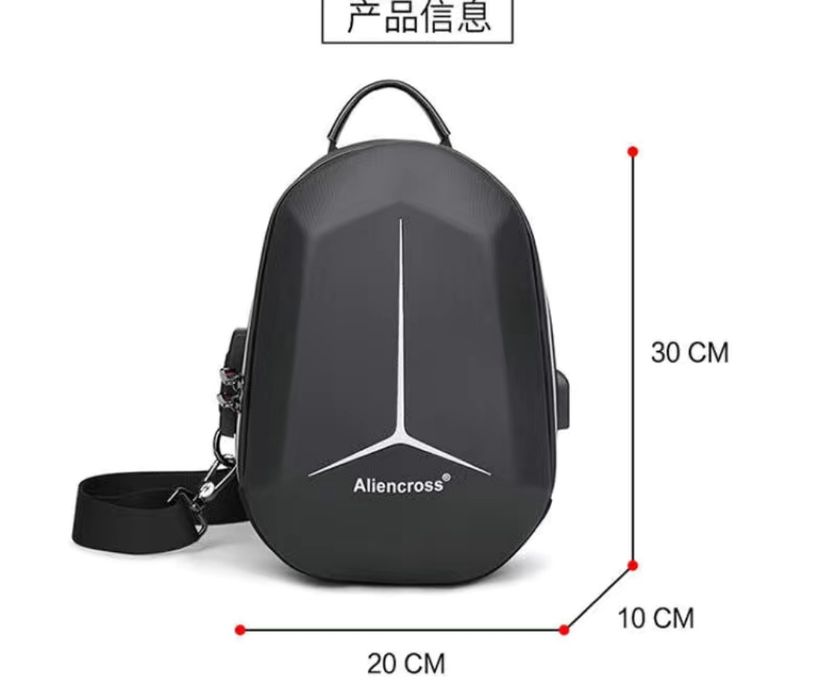 Сумка от бренда Aliencross