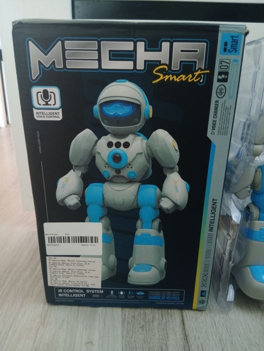 Продам детский игрушку робот