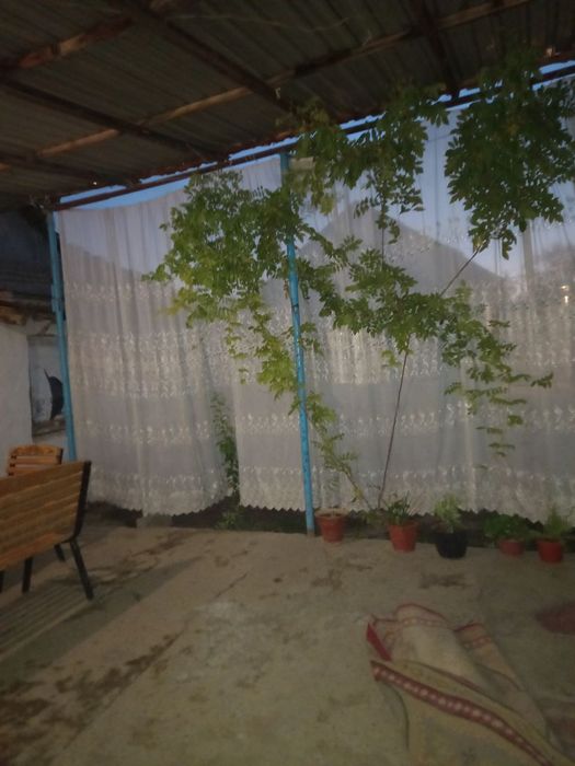 Продаётся паловина  дома