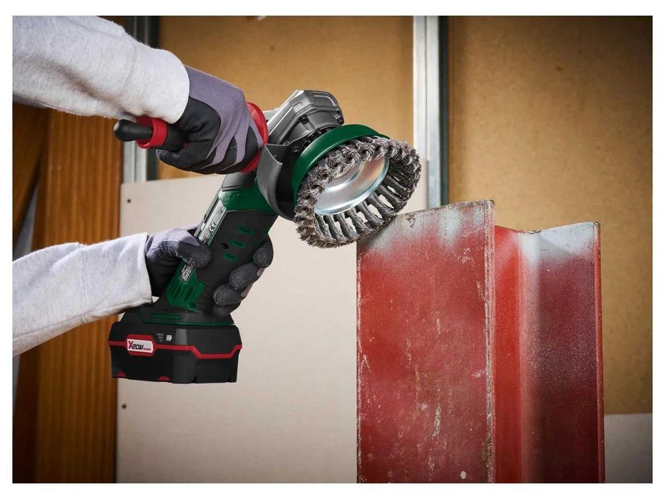 Polizor unghiular PARKSIDE 20 V cu baterie 20V-4A și încărcător