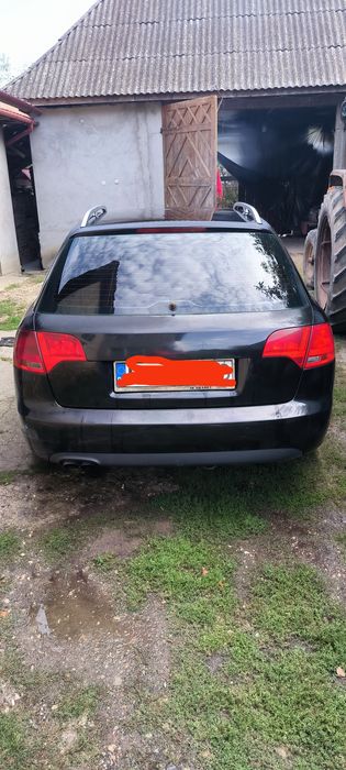 Vând Audi A4  b7