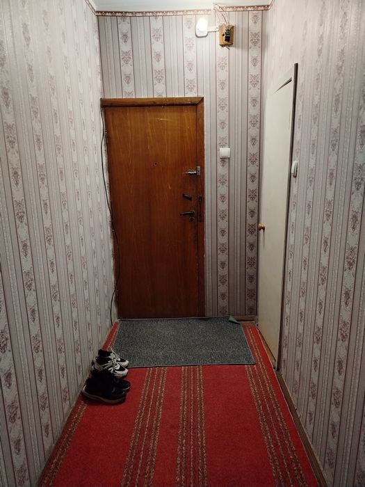 srochna yakkasaroy qushbegida 1 xonali kvartira sotiladi