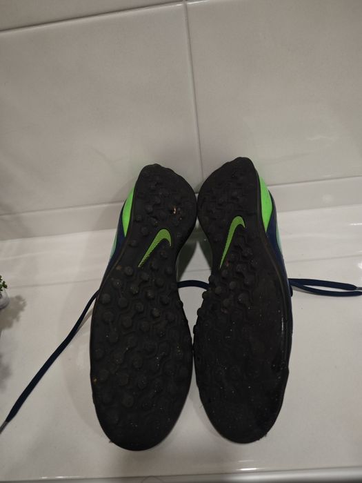 Стоножки Nike Tiempo X