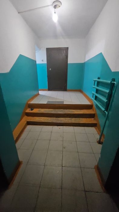 Продаётся 2 комн в 4 мкрне 16млн