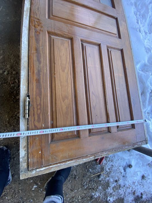 Есік, есик двери