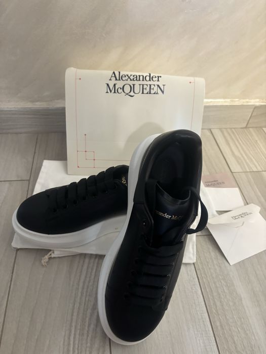 Adidasi Alexander McQueen