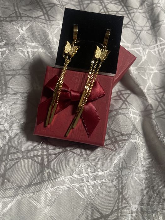 Серьги,бижутерия