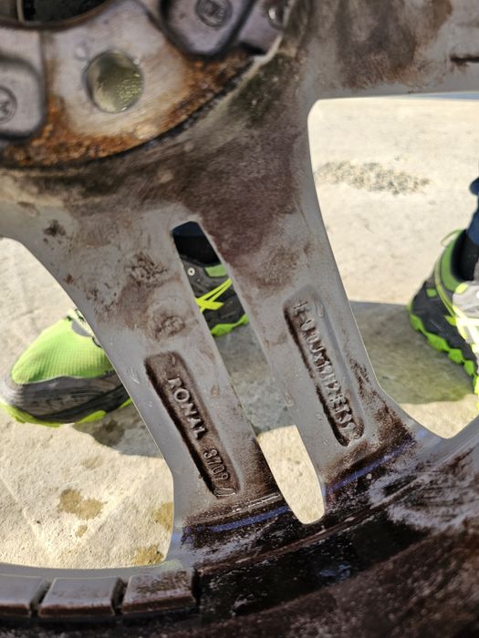 Jante originale Audi Q5 / SQ5 R19 cu anvelope vara 235 55 19 dot 2024