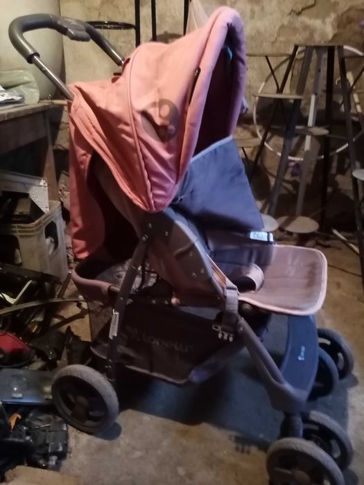 Бебешка количка Lorelli