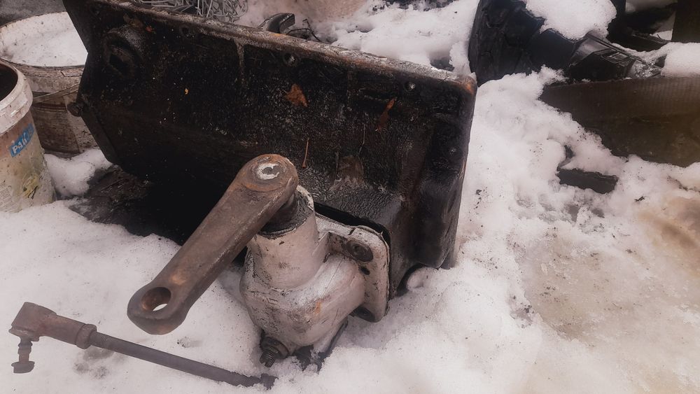 Продаю срочно КПП коробка передач МАЗ (8 ступенчатая)