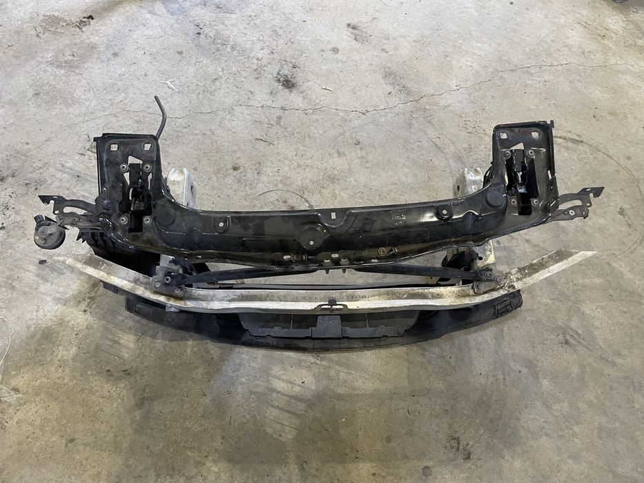 Маска/очиларка Бмв 3 серия ф30/31(maska/ochilarka bmw f30/31 )