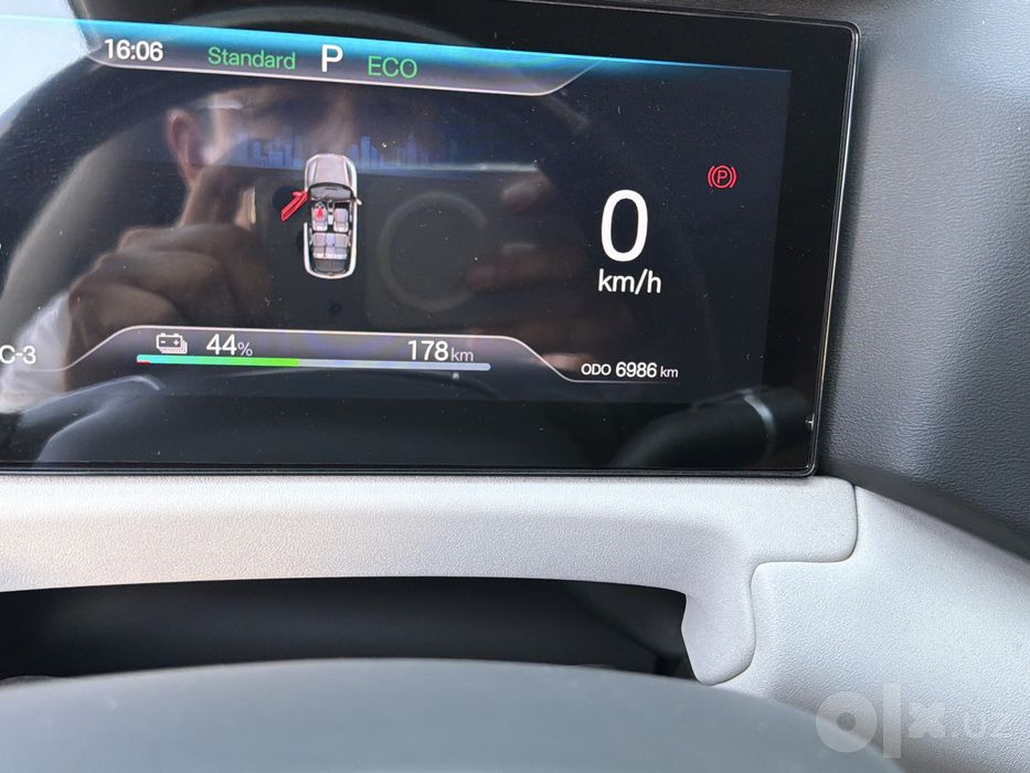 BYD Yuan Up 401km Flagship