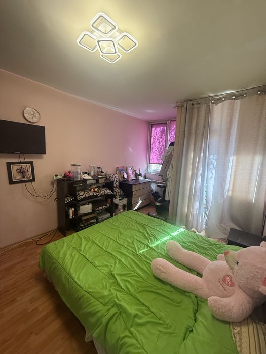 Дава се под наем Тристаен апартамент в София, Бъкстон - 60 кв.м за 714 € - Снимка #3