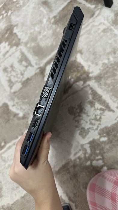 Продам ноутбук lenovo