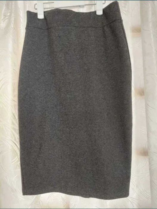 Fustă elastică dreaptă ofice