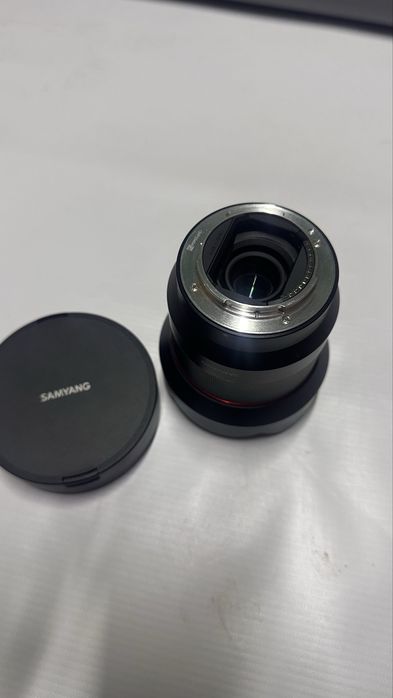 Samyang 14mm sony