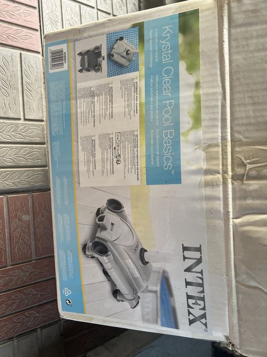 Продам пылесос Intex