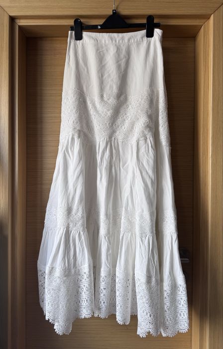 Модерна пола от лен и дантела на Marciano by Guess