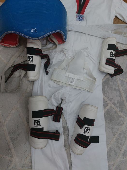 Таэквондо полная экипировка