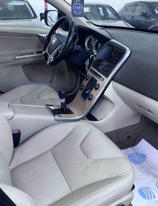 Volvo xc60 Albastru 4x4