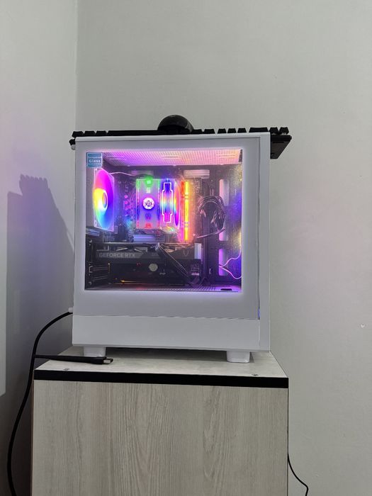 Kompyuter sistema blok