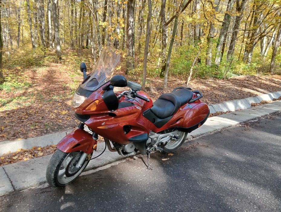 Honda Deauville 650