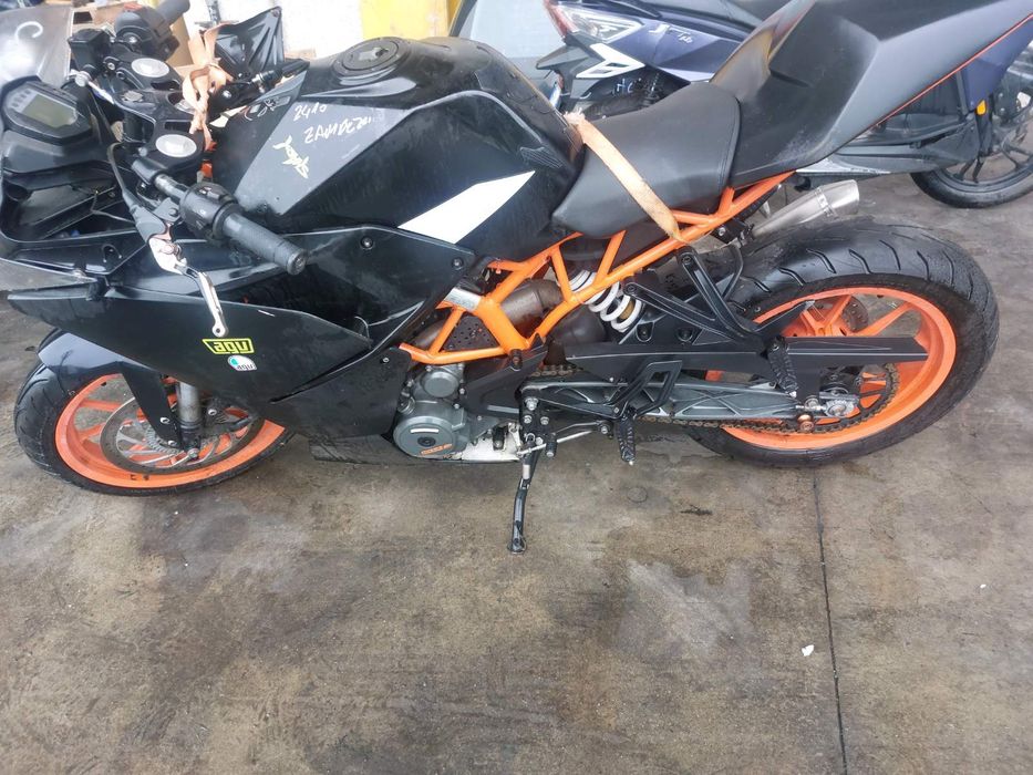 Мотоциклети Suzuki,Kawasaki,Honda,Yamaha,Bmw,Dukati, Aprilia,Moto Guzzi,/Сузуки ,Хонда,Ямаха,Кавазаки,Бмв,Дукати,Априлия на части