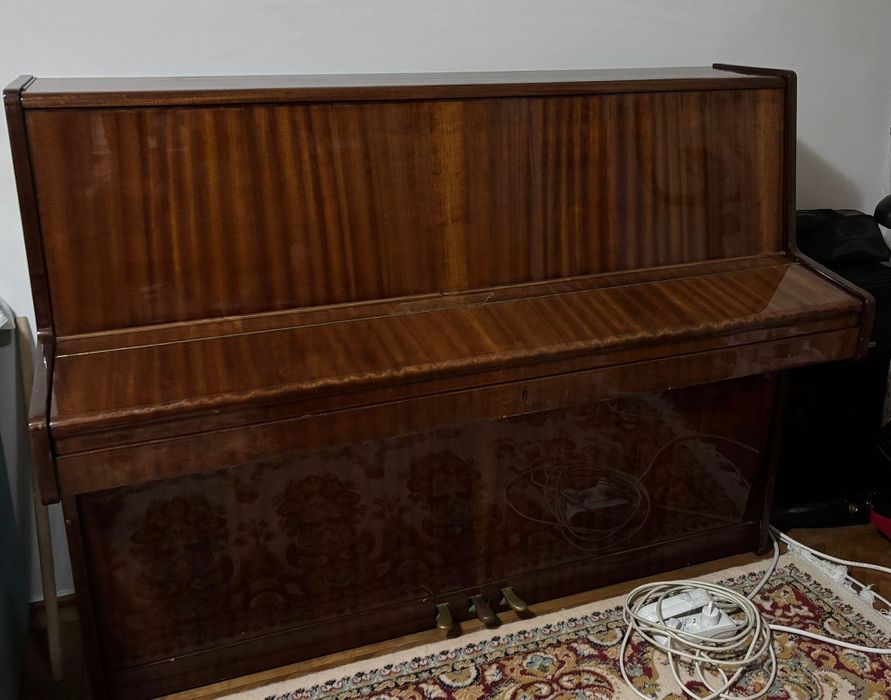 Pianina Doina cu placa bronz, 7 octave