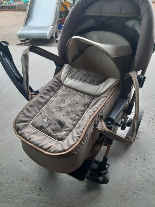 Продам детскую коляску