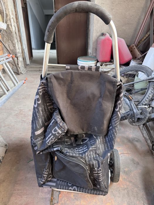 Сумка тележка с стулом